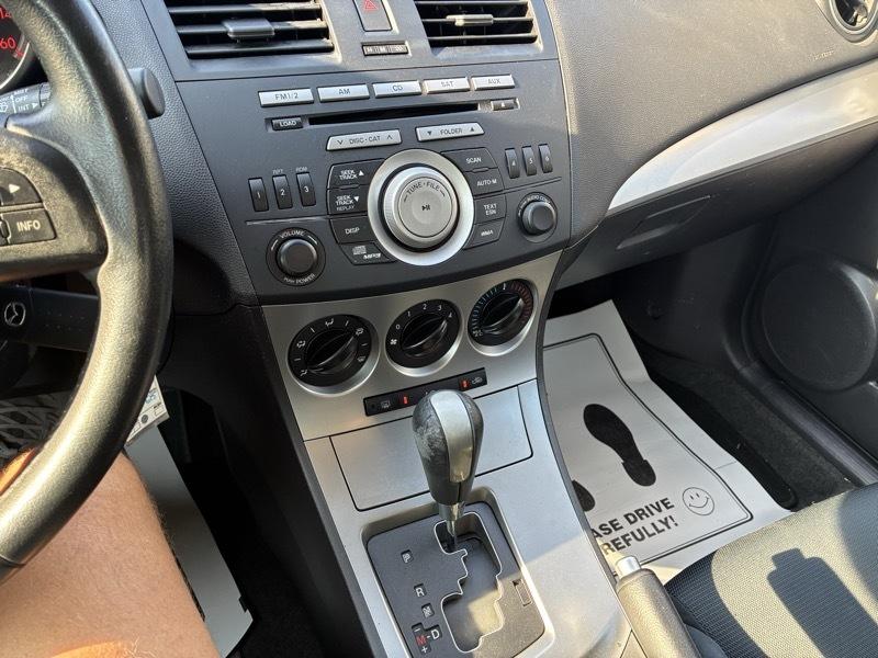 Mazda MAZDA3 s Sport 4-Door 2010