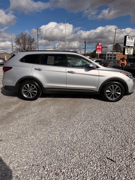 Hyundai Santa Fe SE FWD 2017