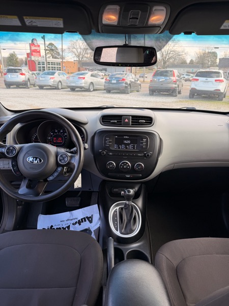 Kia Soul Base 6M 2017