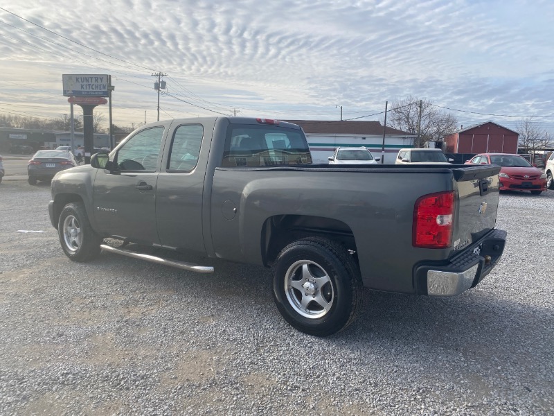 Chevrolet Silverado 1500 Work Truck Ext. Cab 2WD 2011
