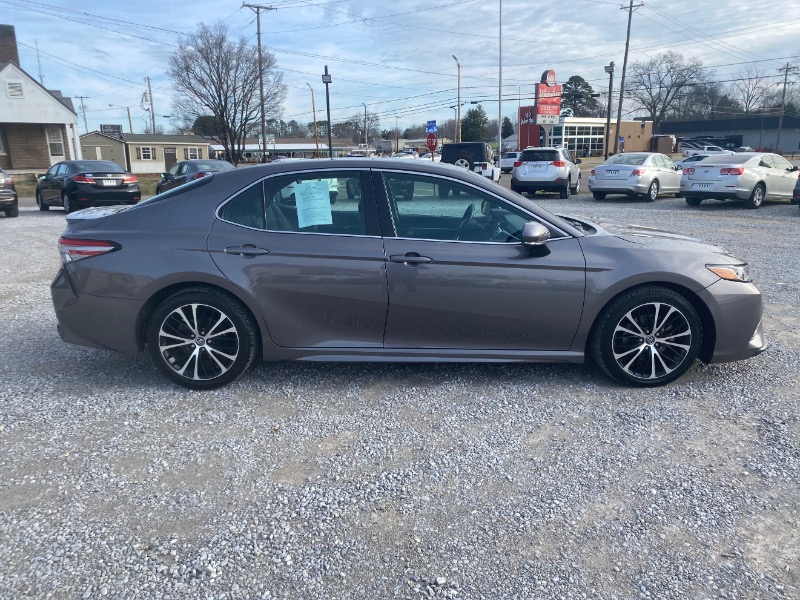 Toyota Camry L 2018