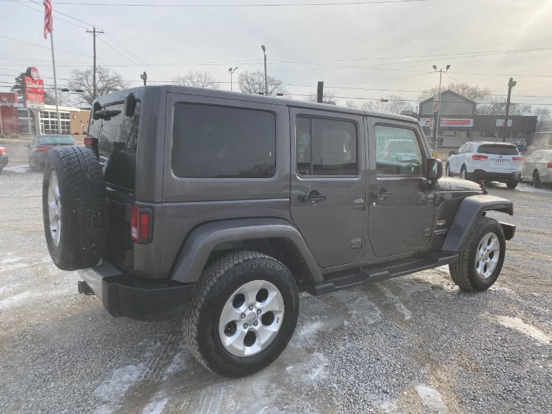 Jeep Wrangler Unlimited Sahara 4WD 2014