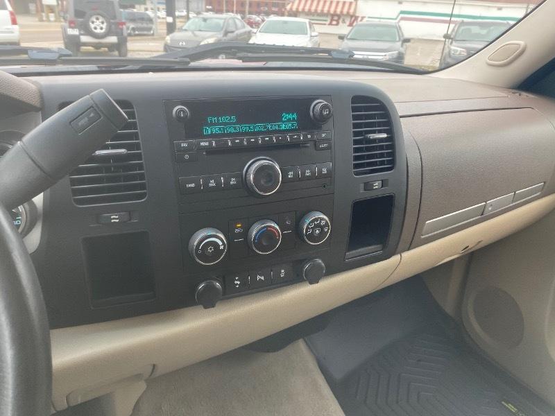 Chevrolet Silverado 1500 LT Crew Cab 2WD 2013