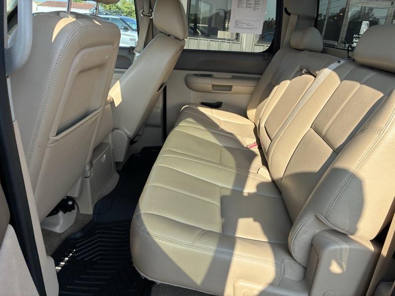 Chevrolet Silverado 1500 LT Crew Cab 2WD 2013
