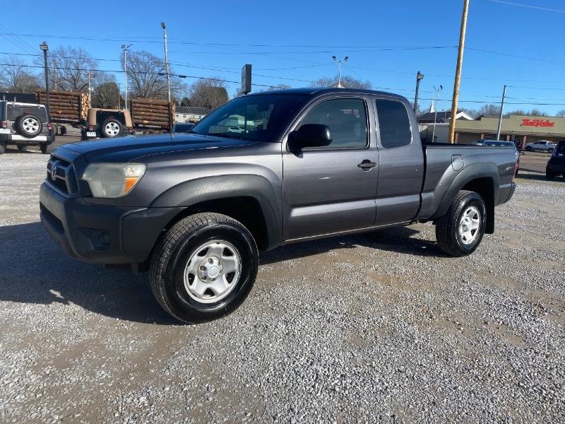 Toyota Tacoma PreRunner Access Cab 2WD 2013