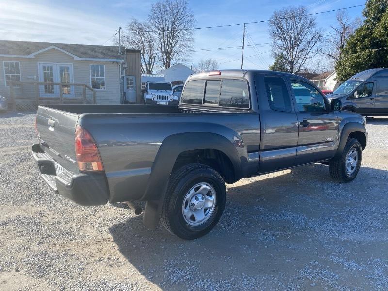 Toyota Tacoma PreRunner Access Cab 2WD 2013