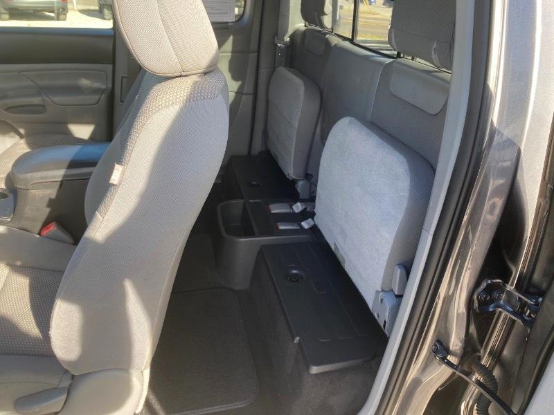 Toyota Tacoma PreRunner Access Cab 2WD 2013