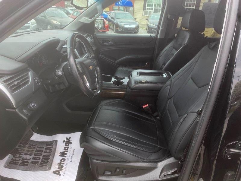 Chevrolet Suburban LT 2WD 2018