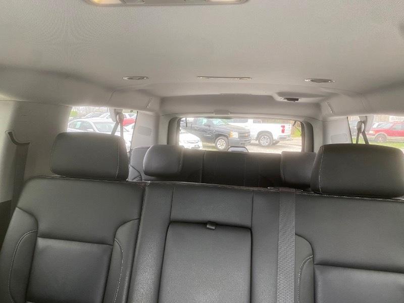 Chevrolet Suburban LT 2WD 2018