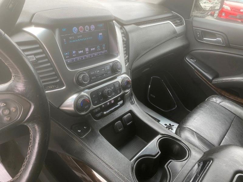 Chevrolet Suburban LT 2WD 2018