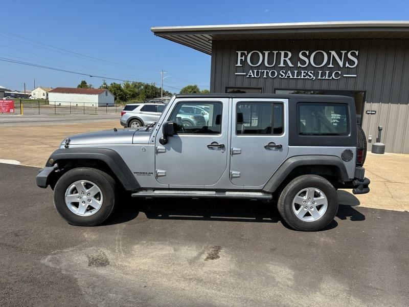 Jeep Wrangler Unlimited Sport 4WD 2013