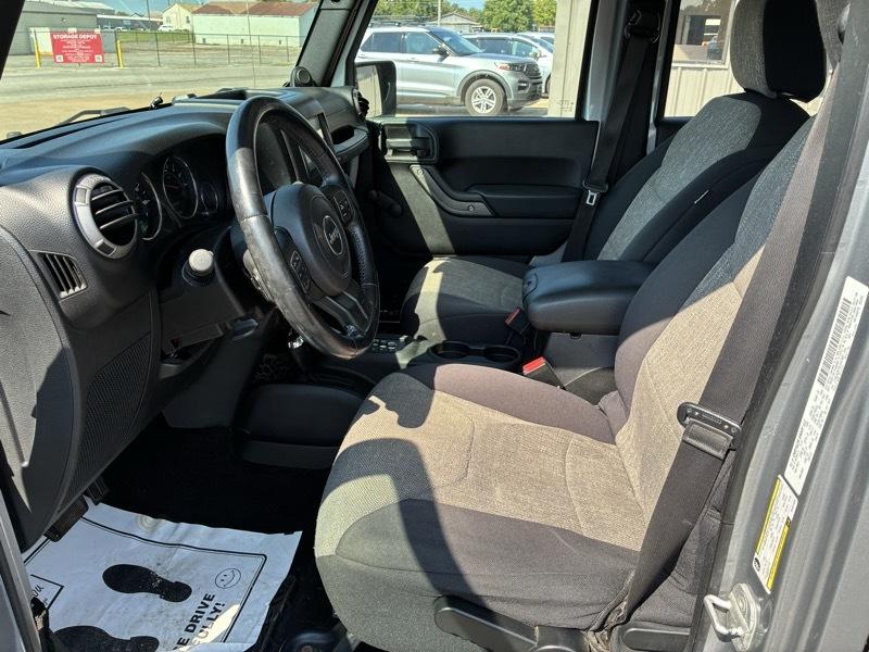 Jeep Wrangler Unlimited Sport 4WD 2013
