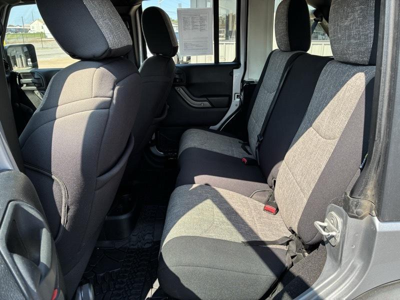 Jeep Wrangler Unlimited Sport 4WD 2013