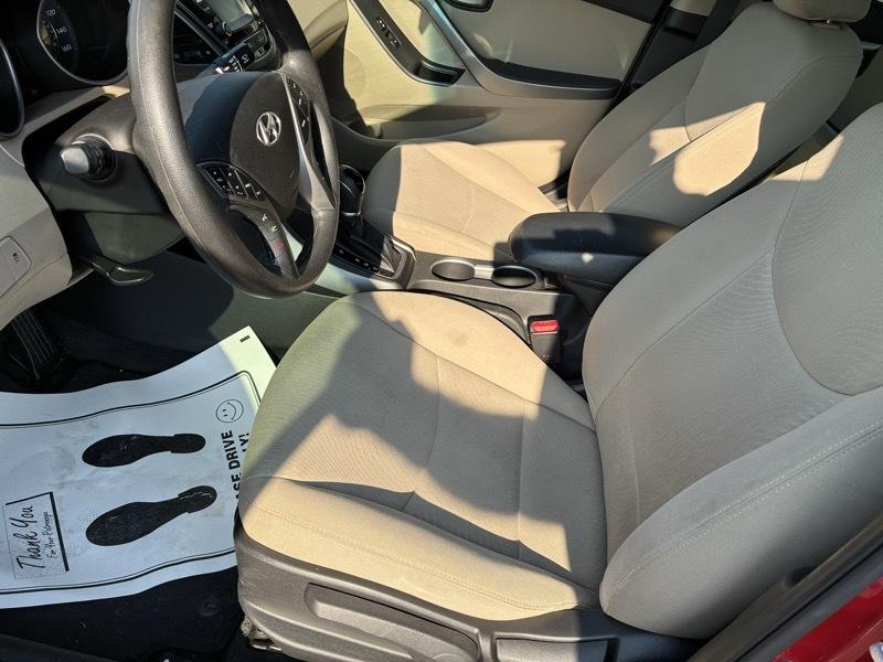 Hyundai Elantra GLS M/T 2014
