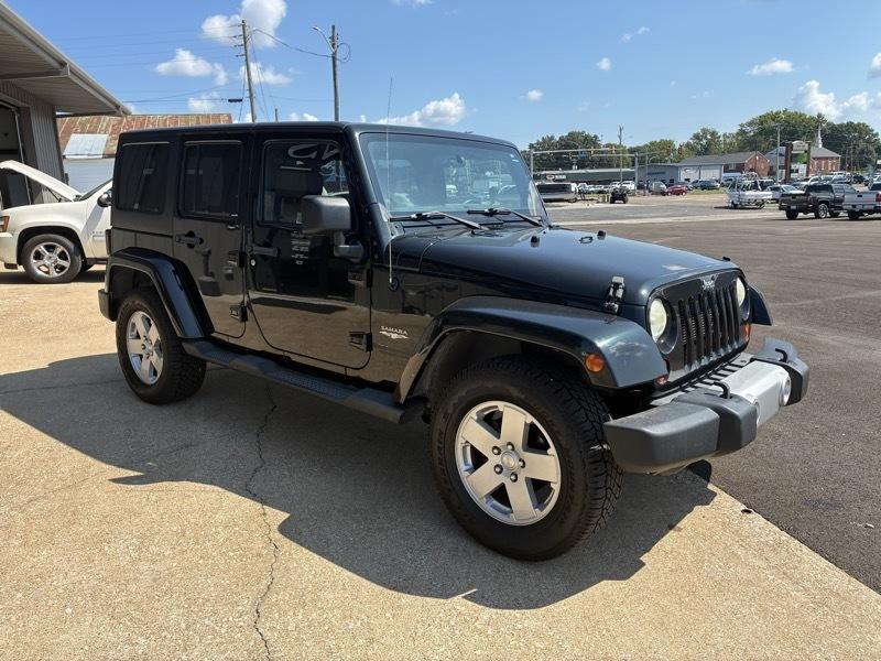 Jeep Wrangler Unlimited Sahara 4WD 2012