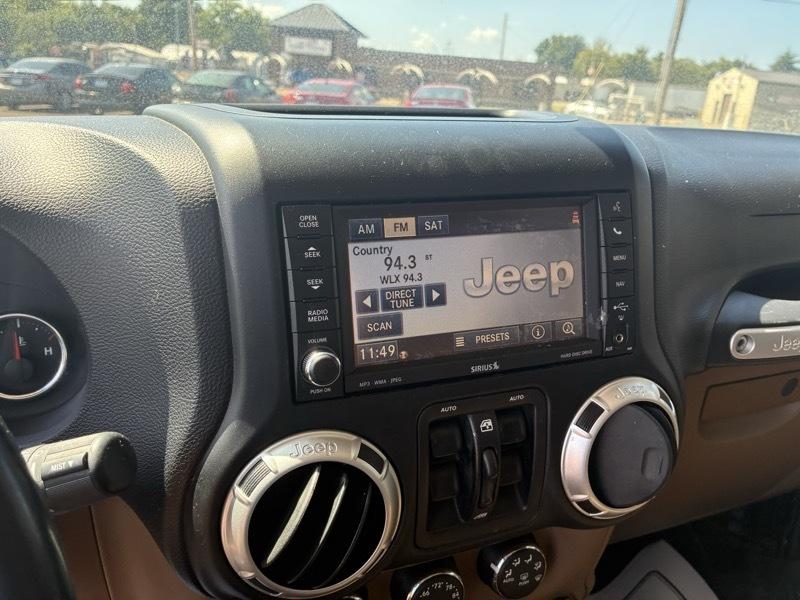 Jeep Wrangler Unlimited Sahara 4WD 2012