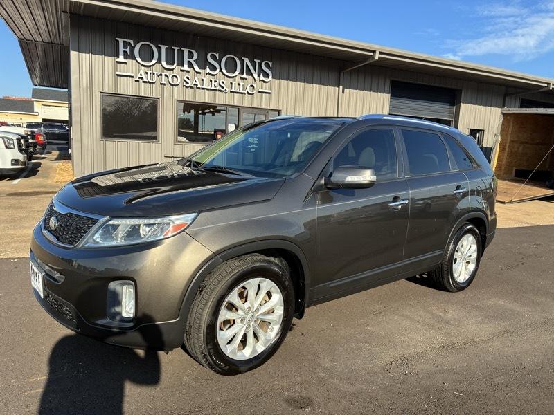 Kia Sorento EX V6 2WD 2015