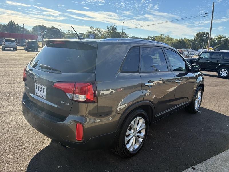 Kia Sorento EX V6 2WD 2015