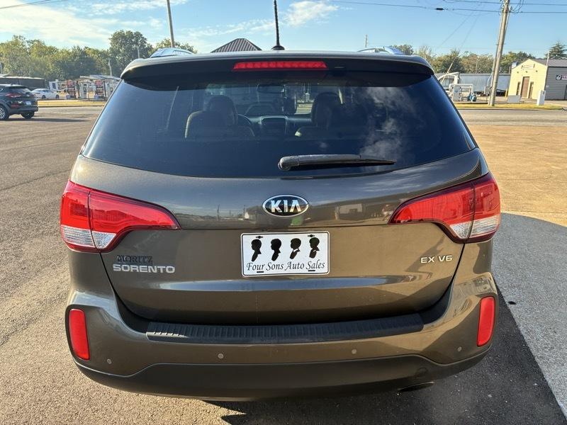Kia Sorento EX V6 2WD 2015