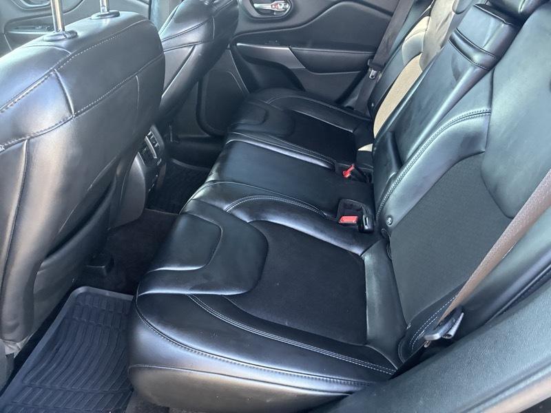 Jeep Cherokee Latitude Plus FWD 2019