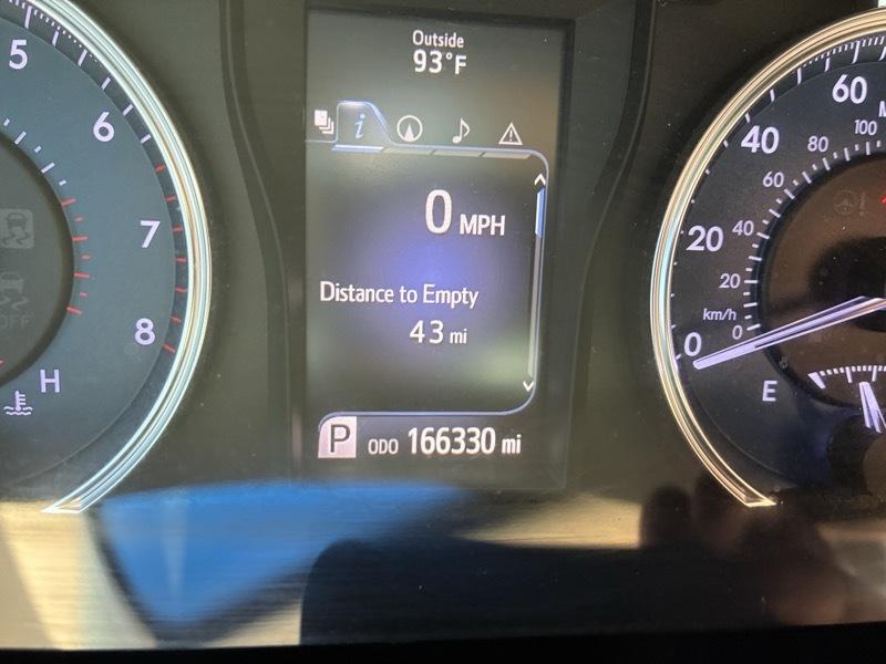Toyota Camry XLE V6 2017