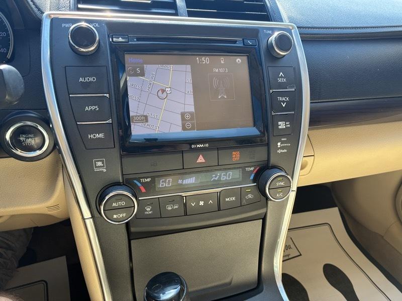 Toyota Camry XLE V6 2017