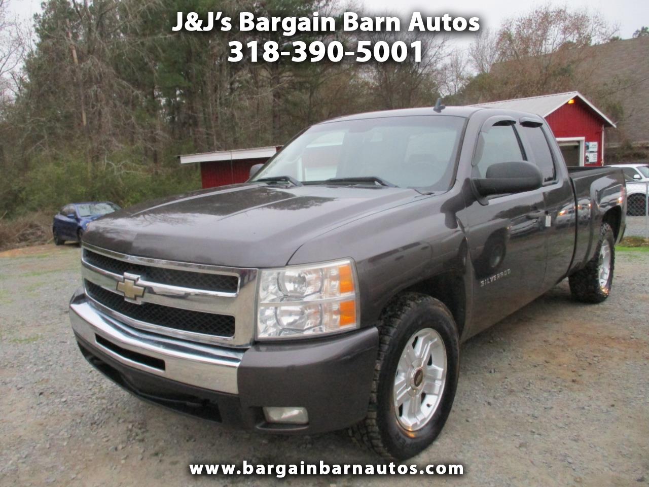 Used 2010 Chevrolet Silverado 1500 LT1 Extended Cab 4WD for Sale in