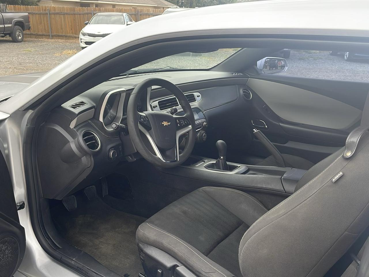 Chevrolet Camaro 1LS Coupe 2014