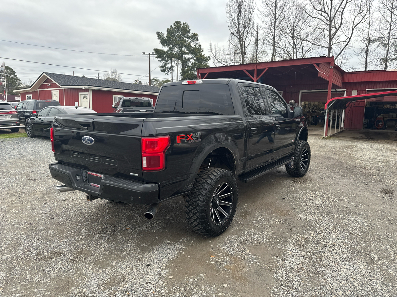Ford F-150 SuperCrew 139" Lariat 4WD 2019