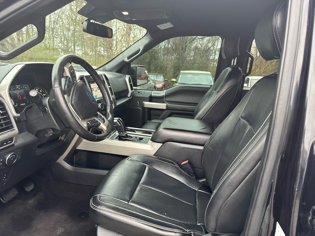 Ford F-150 SuperCrew 139" Lariat 4WD 2019