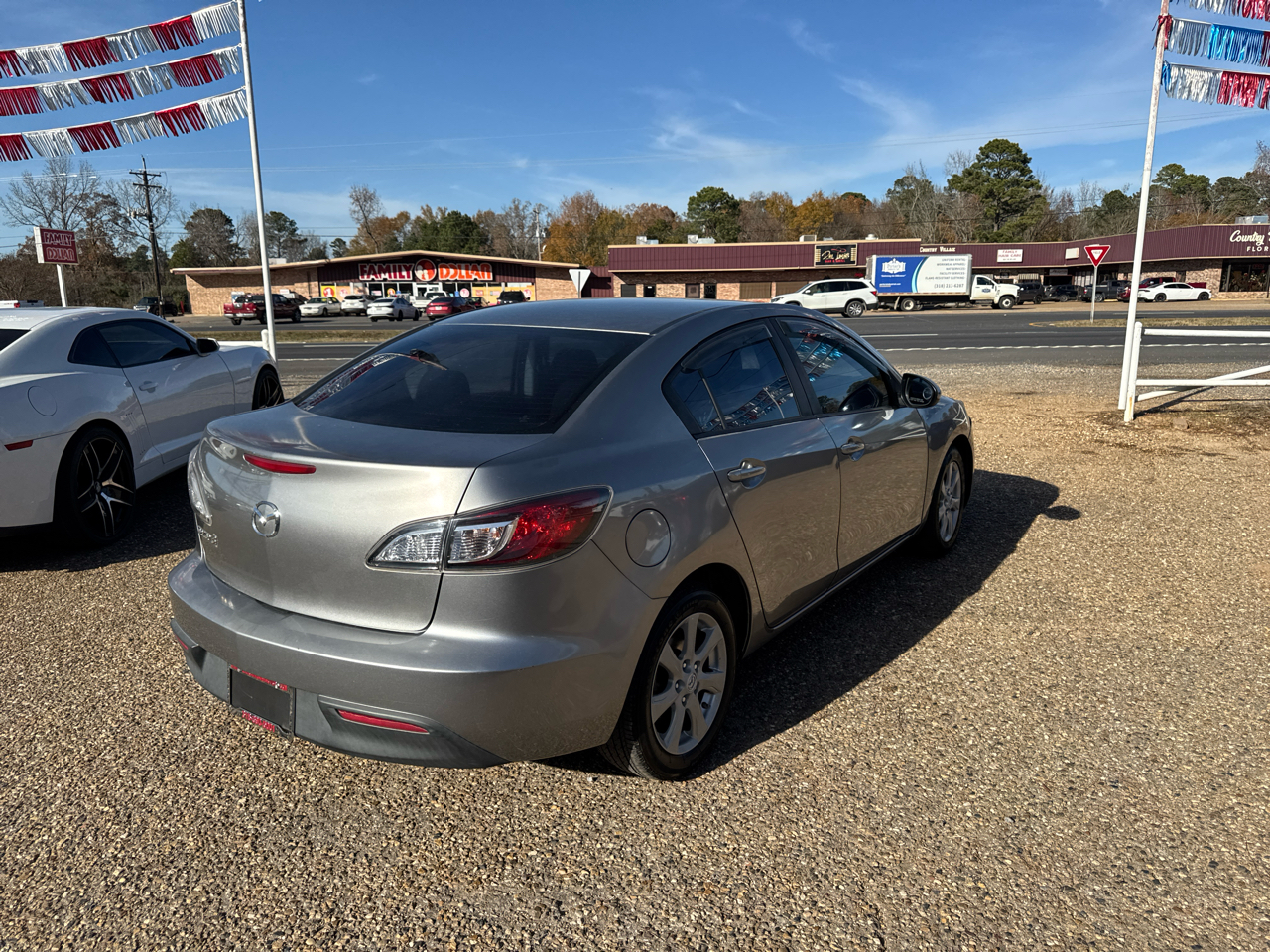 Mazda MAZDA3 i Touring 4-door 2011