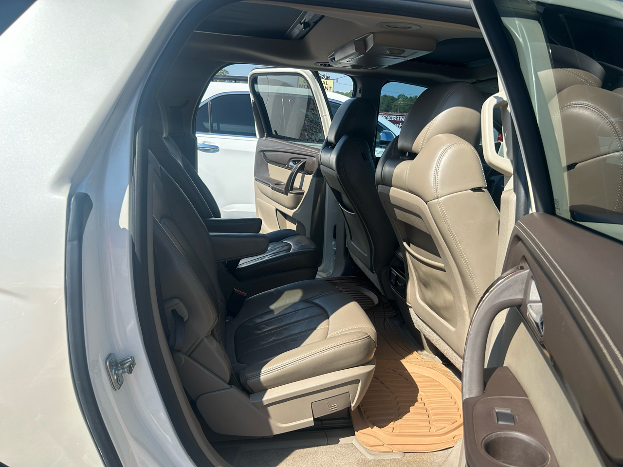 GMC Acadia Denali AWD 2013 GMC Acadia Denali AWD 2013