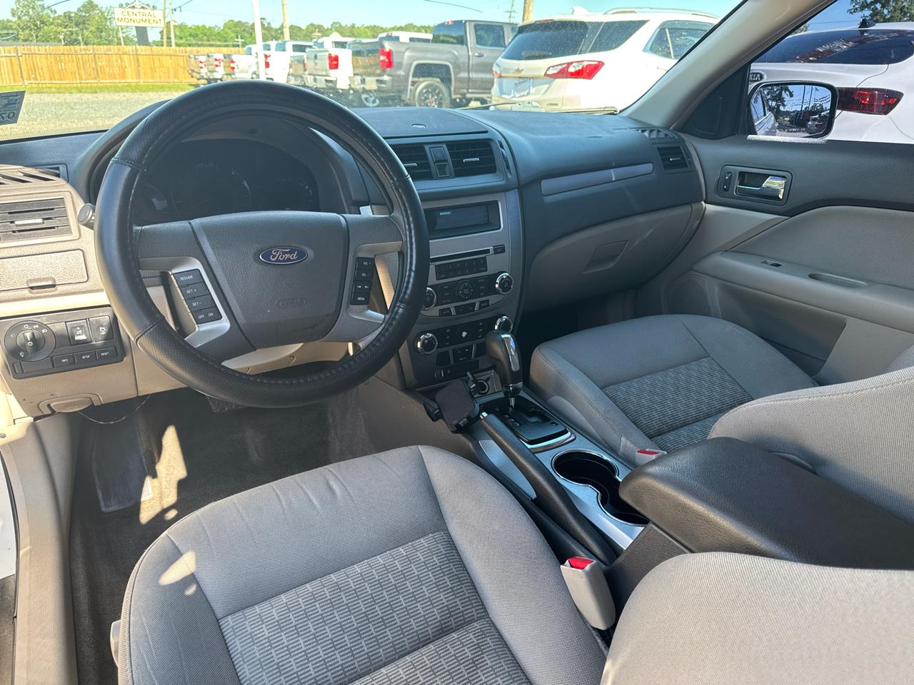 Ford Fusion SE 2010