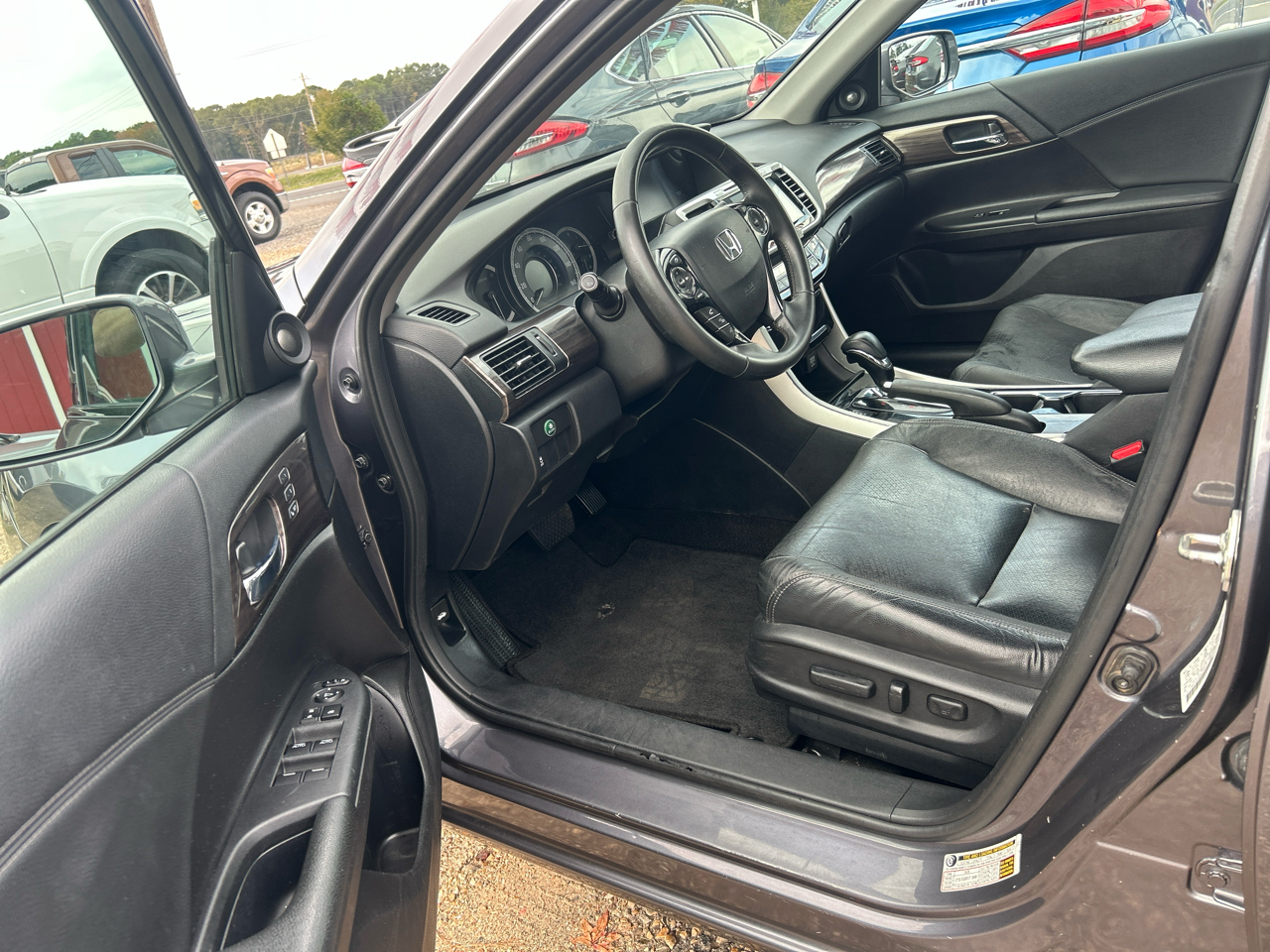 Honda Accord EX-L Sedan V6 6-Spd AT 2017 Honda Accord EX-L Sedan V6 6-Spd AT 2017