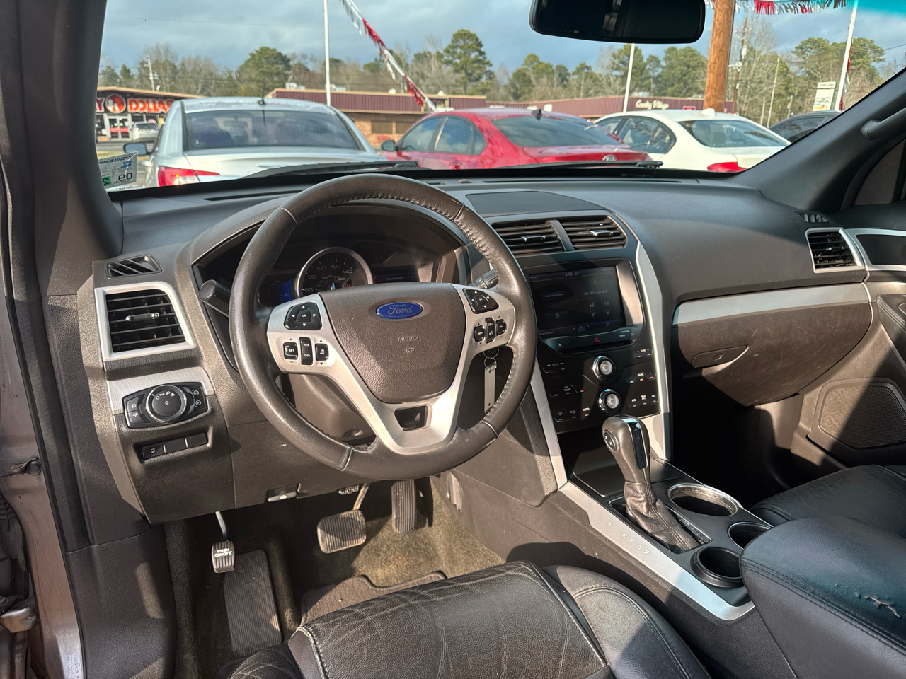 Ford Explorer XLT FWD 2013