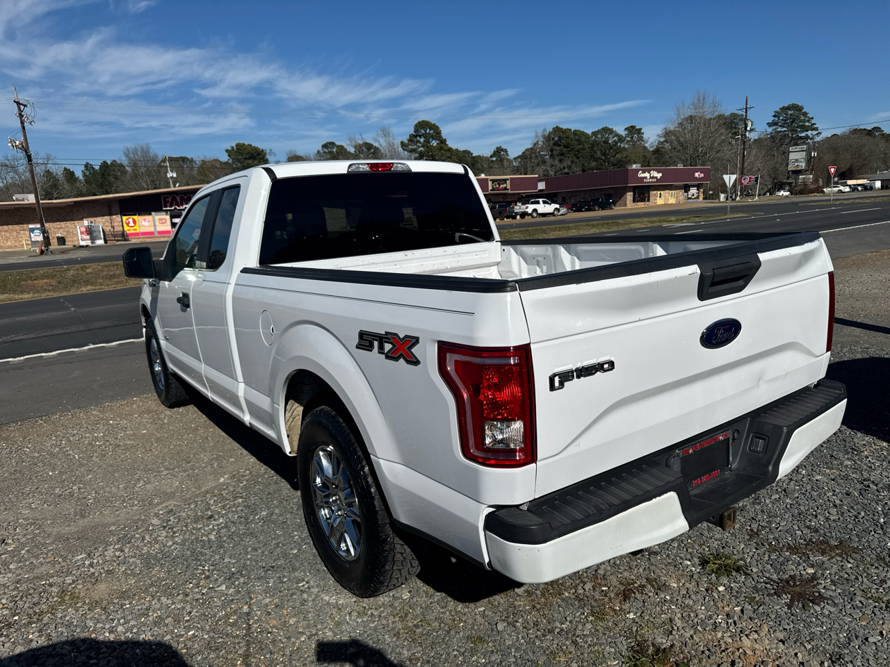 Ford F-150 XL SuperCab 8-ft. 2WD 2017