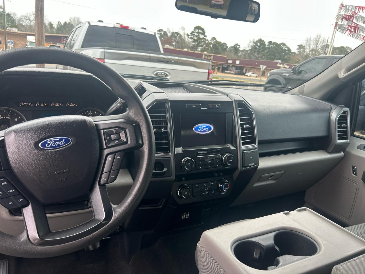 Ford F-150 XLT 2WD SuperCab 6.5' Box 2020