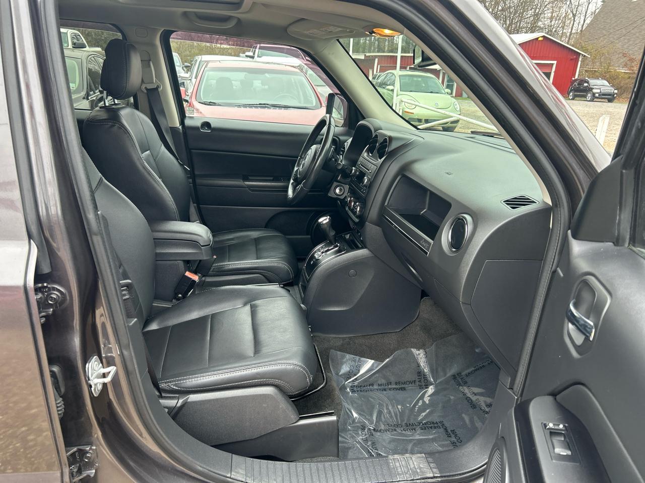 Jeep Patriot Latitude 2WD 2016