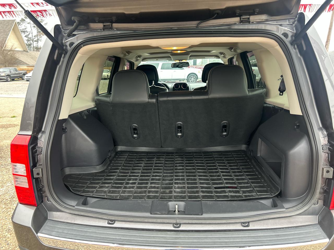 Jeep Patriot Latitude 2WD 2016