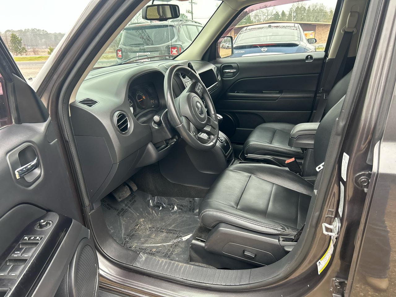 Jeep Patriot Latitude 2WD 2016