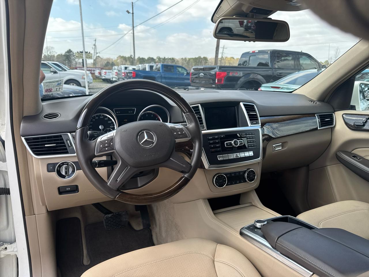 Mercedes-Benz M-Class ML350 4MATIC 2013