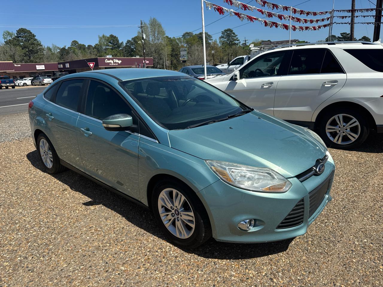 Ford Focus SEL Sedan 2012