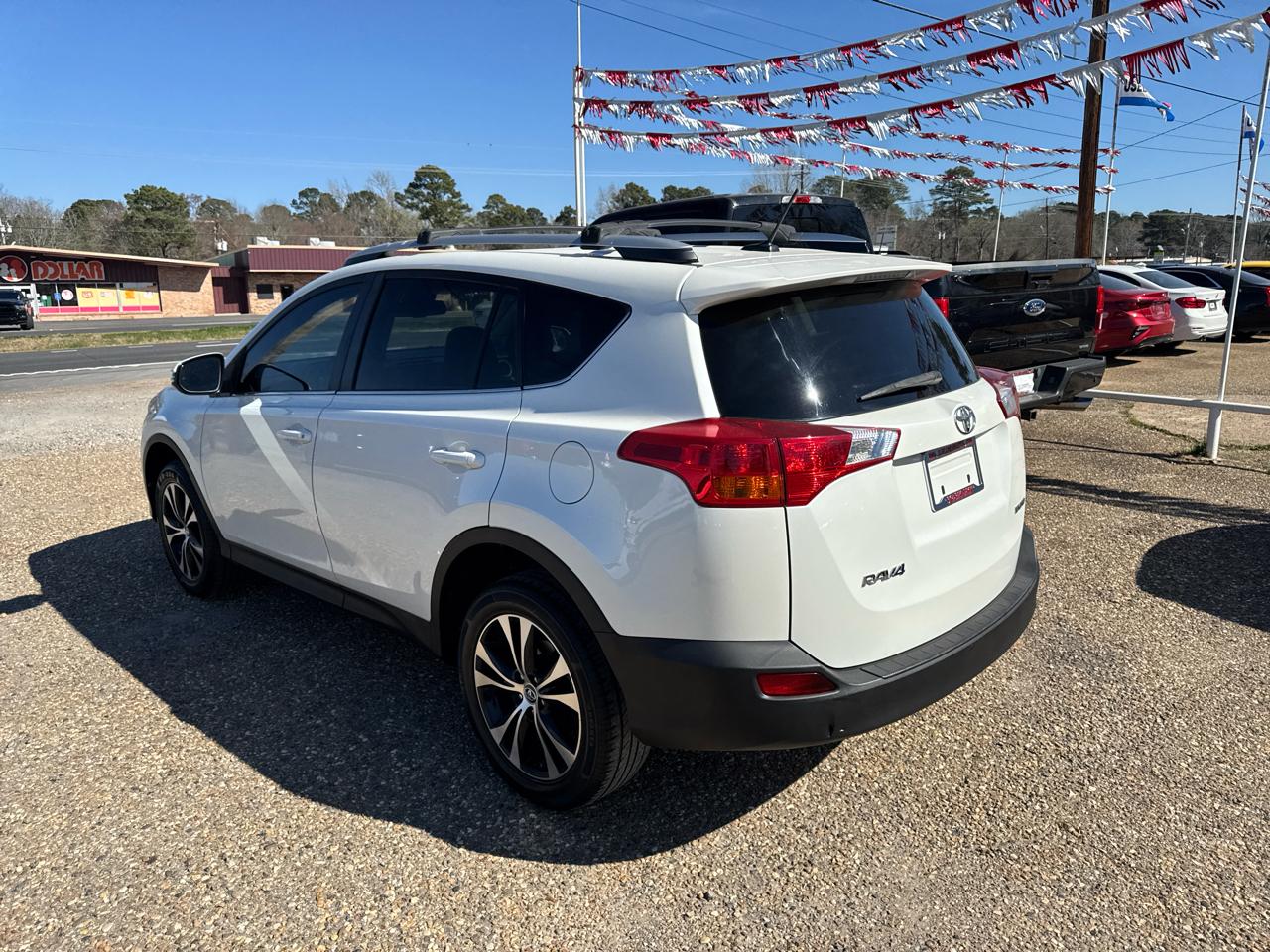Toyota RAV4 Limited FWD 2015