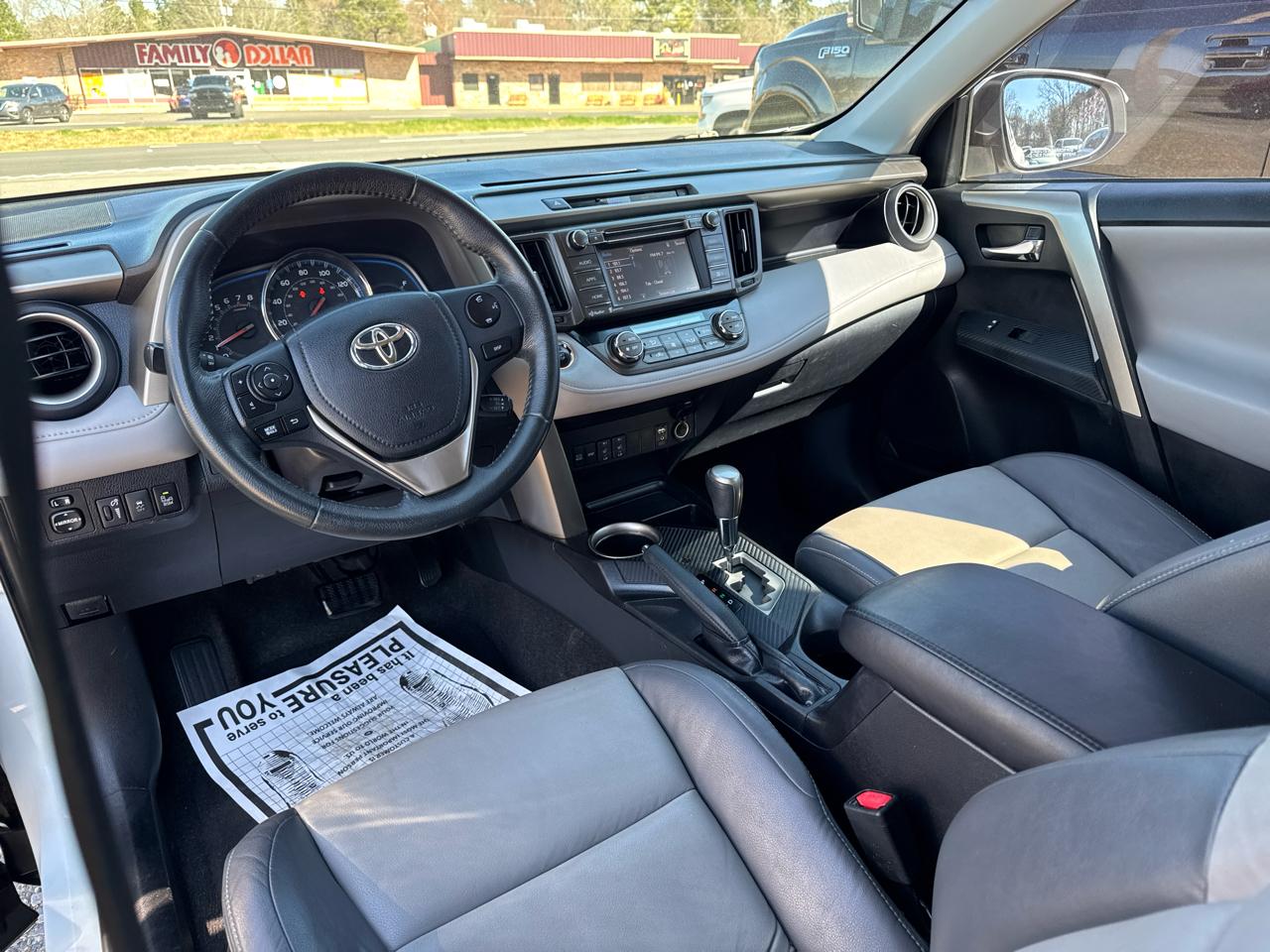 Toyota RAV4 Limited FWD 2015