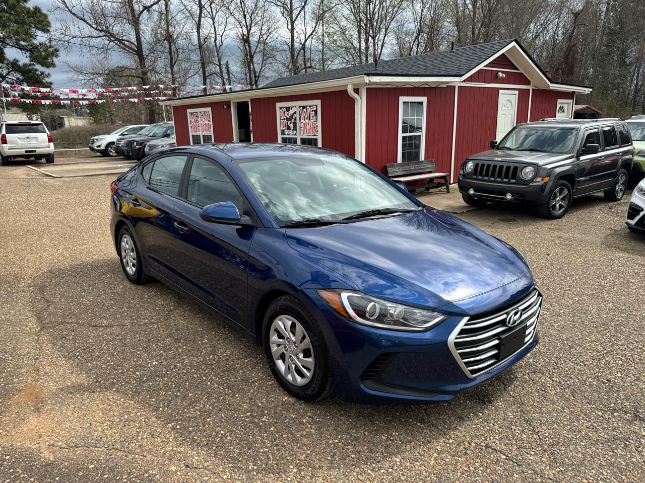 Hyundai Elantra SE 6AT 2018