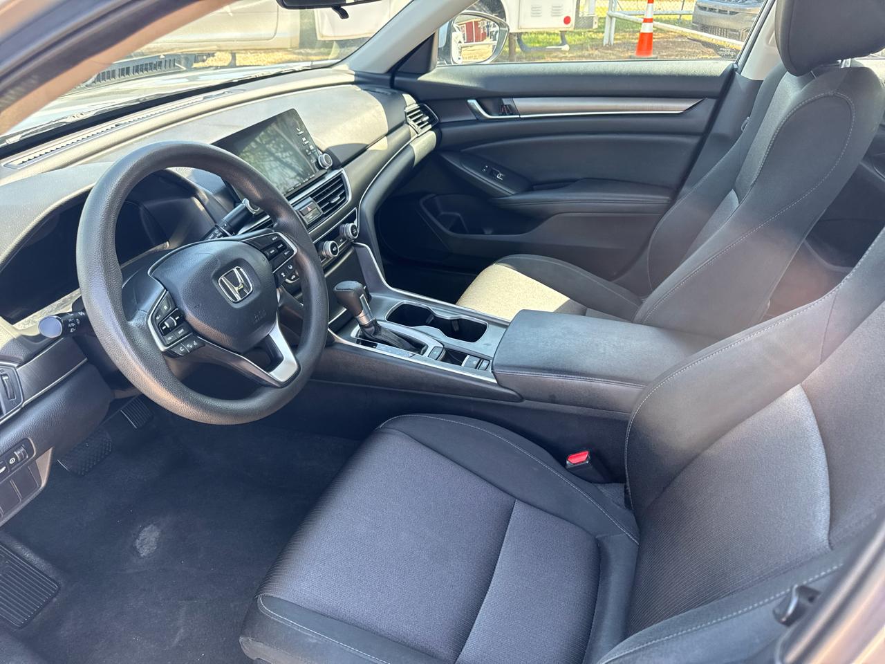 Honda Accord LX CVT 2020