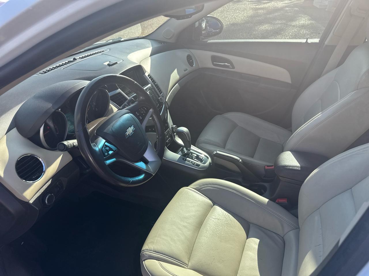 Chevrolet Cruze 2LT Auto 2014