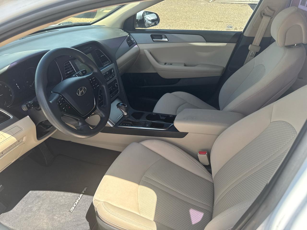 Hyundai Sonata SE 2017