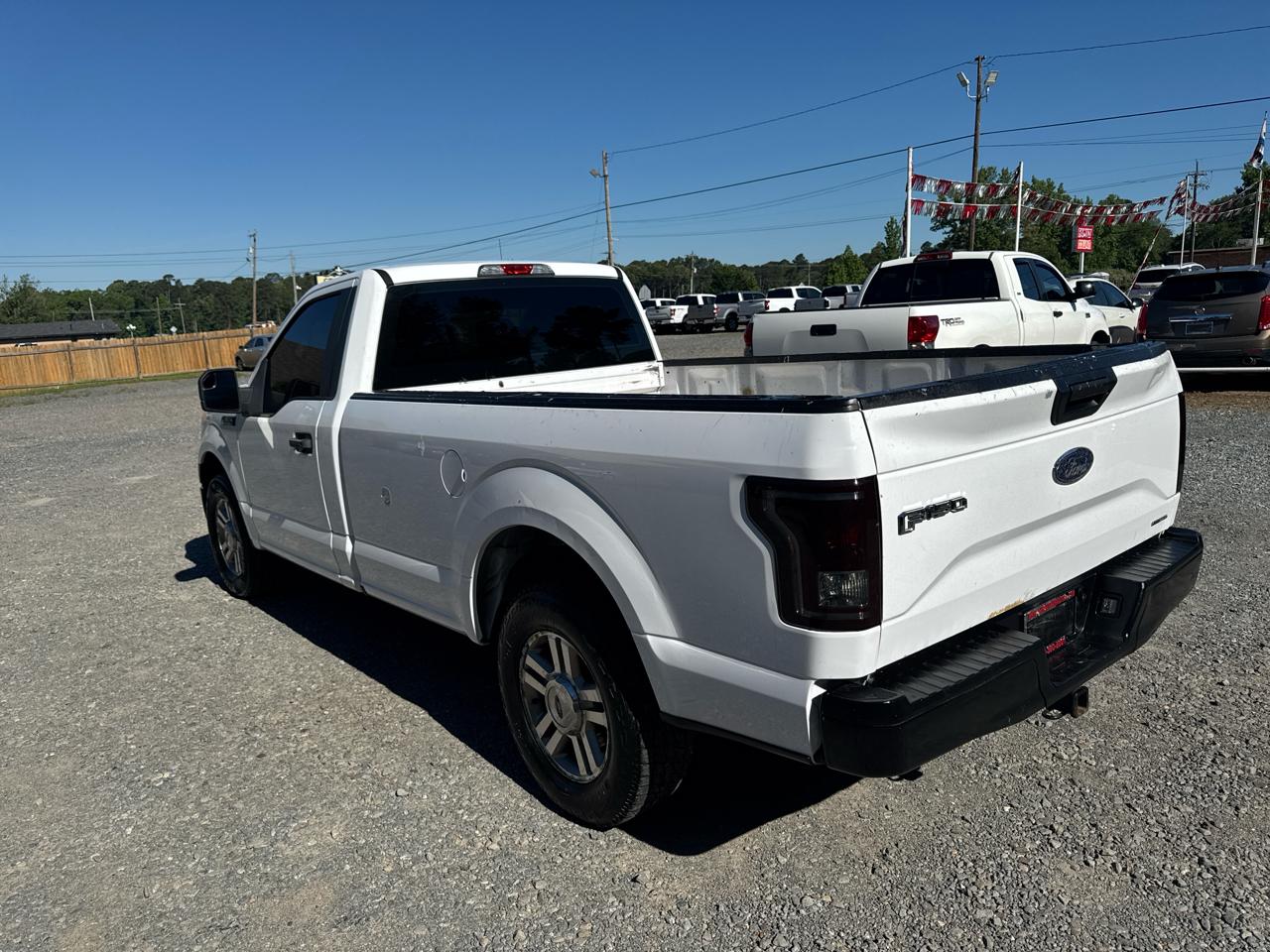Ford F-150 Reg Cab 126" XL 2016