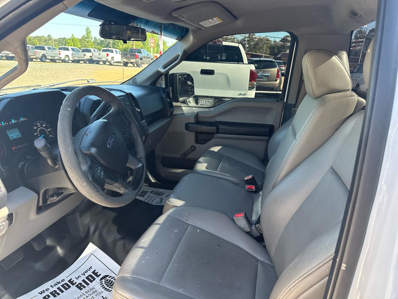 Ford F-150 Reg Cab 126" XL 2016